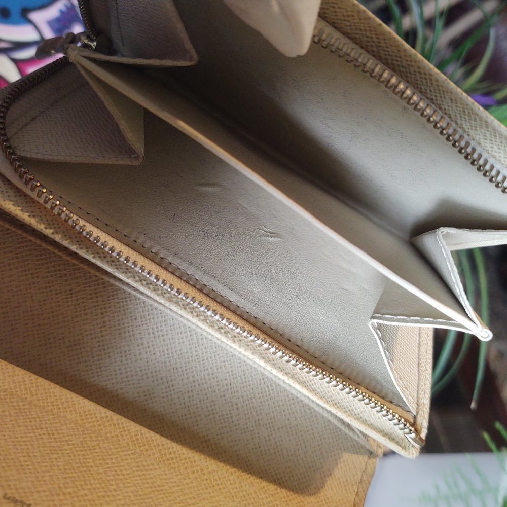 Louis Vuitton Damier Azur Portefeuille Tresor - Picture 16 of 16